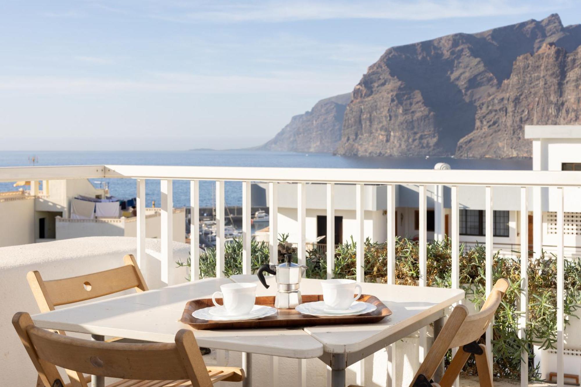 Okstay Los Gigantes With Ac, Terraces And Sea Views Santiago Del Teide Exterior photo